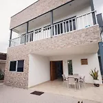 Casa Bita Morales CASA 201